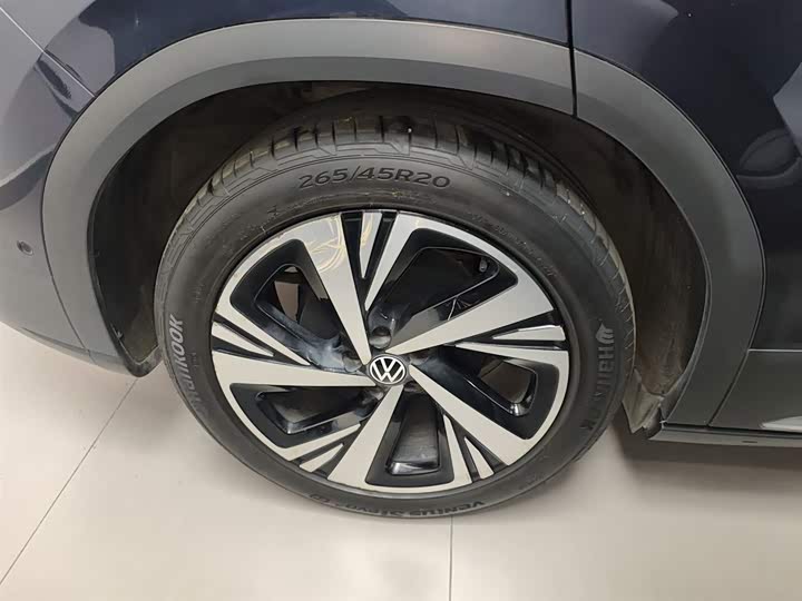 Фото 30 - Volkswagen ID.6 Crozz