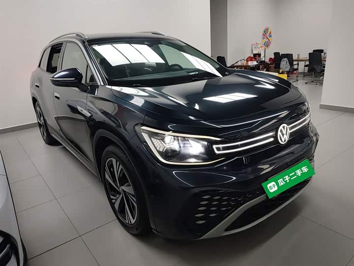 Фото 4 - Volkswagen ID.6 Crozz