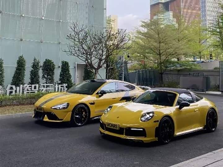 Фото 7 - Porsche 911