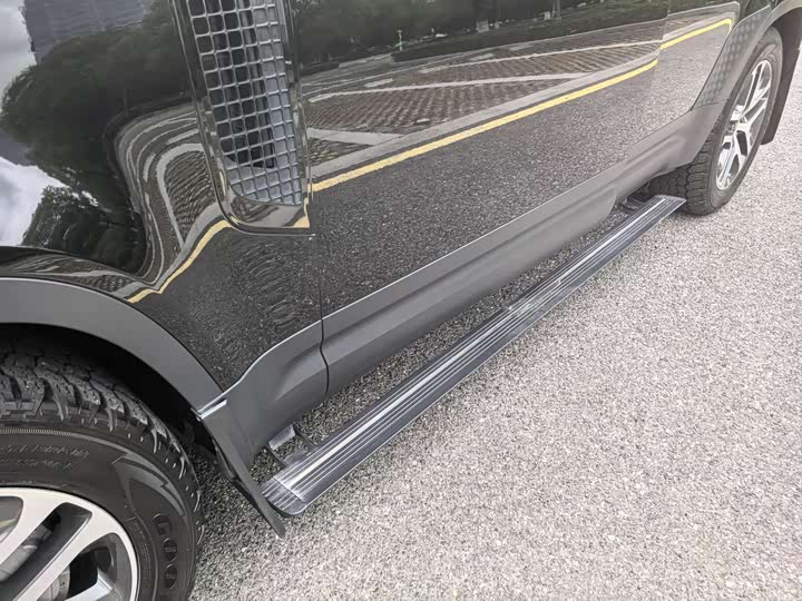 Фото 11 - Land Rover Defender