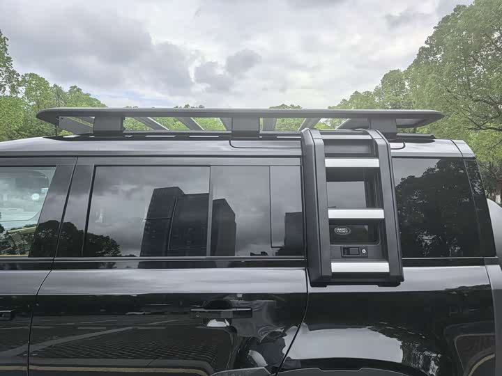 Фото 12 - Land Rover Defender