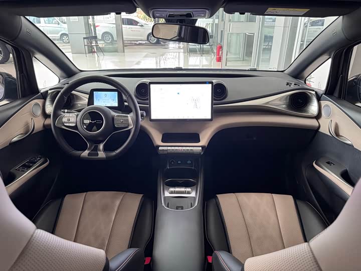 Фото 20 - BYD Dolphin