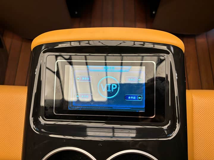 Фото 15 - Mercedes-Benz Vito