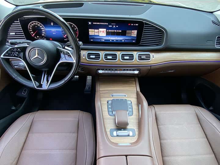 Фото 20 - Mercedes-Benz GLS-Class
