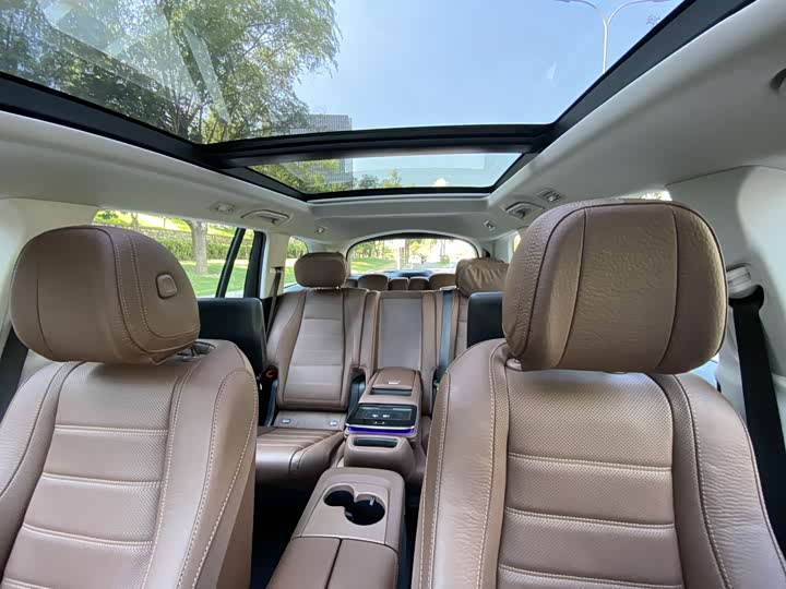 Фото 25 - Mercedes-Benz GLS-Class
