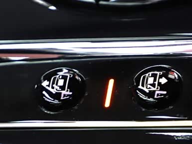 Фото 23 - Rolls-Royce Cullinan