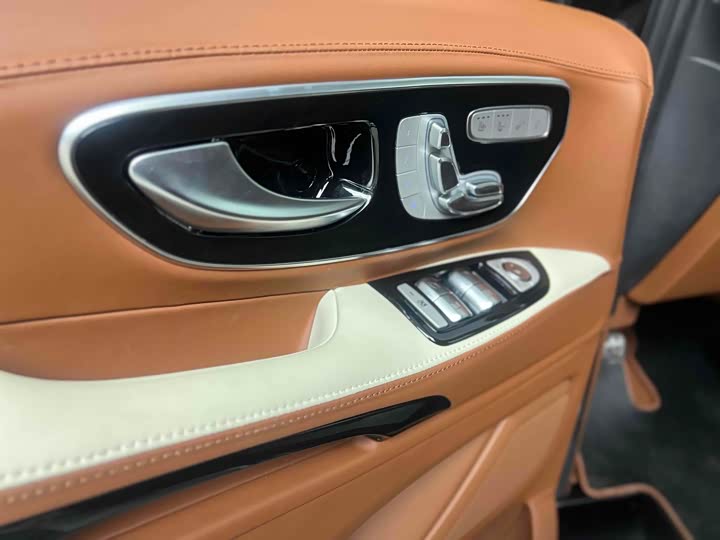 Фото 6 - Mercedes-Benz Vito