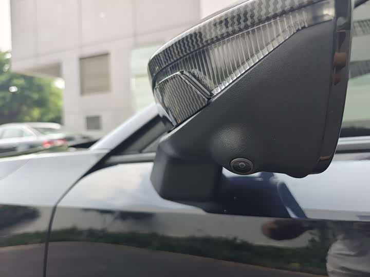 Фото 11 - Changan UNI-V