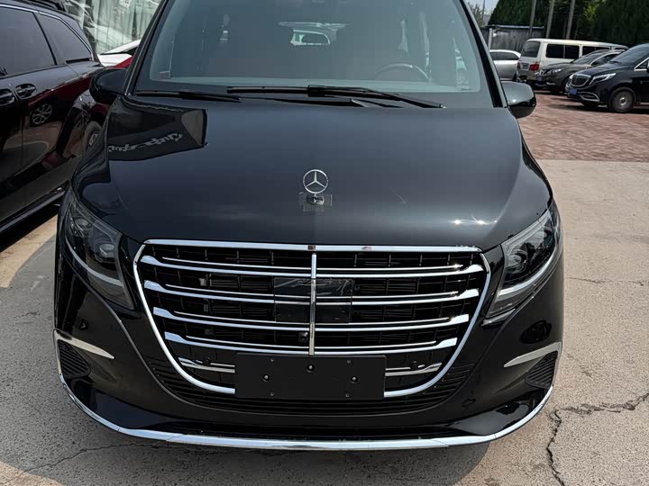 Фото 1 - Mercedes-Benz Vito