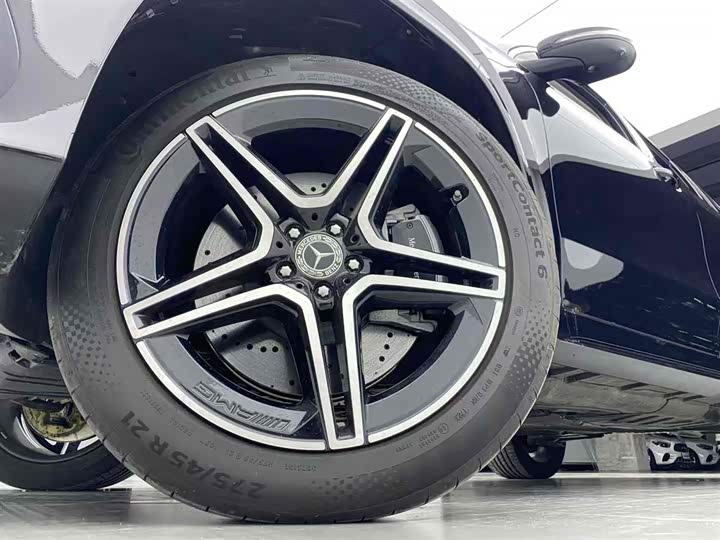 Фото 25 - Mercedes-Benz GLS-Class