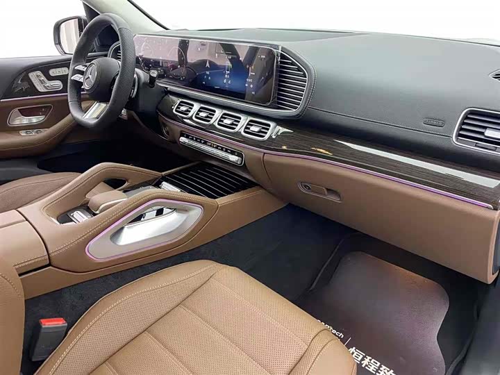Фото 32 - Mercedes-Benz GLS-Class