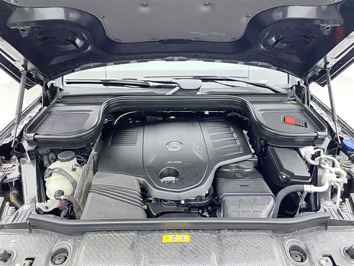 Фото 36 - Mercedes-Benz GLS-Class