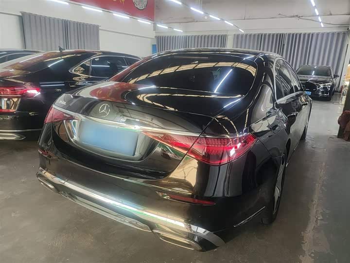 Фото 6 - Mercedes-Benz S-Class