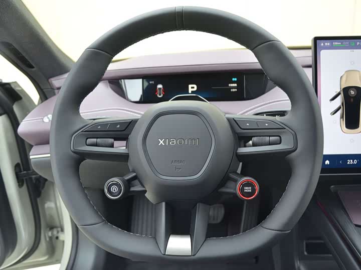 Фото 10 - Xiaomi SU7