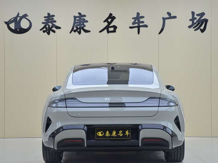 Фото 3 - Xiaomi SU7