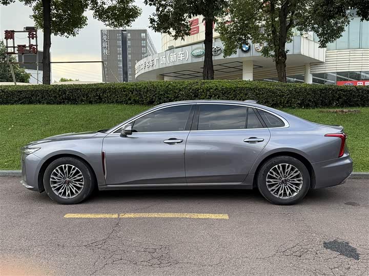 Фото 3 - Hongqi H5