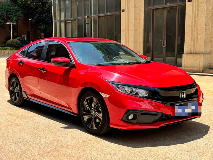 Фото 2 - Honda Civic