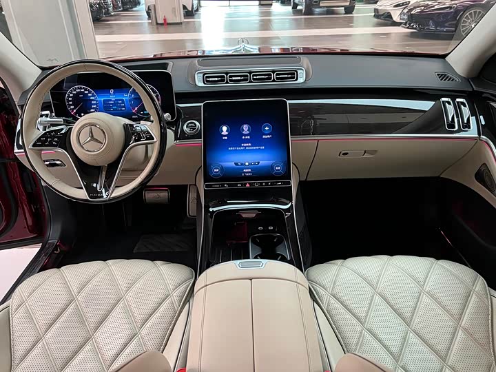 Фото 11 - Mercedes-Benz Maybach S-Class