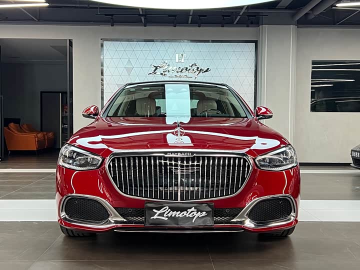 Фото 2 - Mercedes-Benz Maybach S-Class