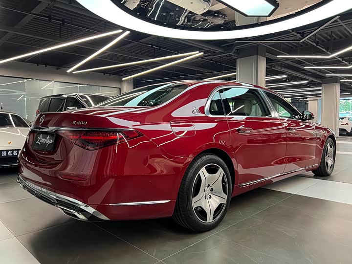 Фото 4 - Mercedes-Benz Maybach S-Class