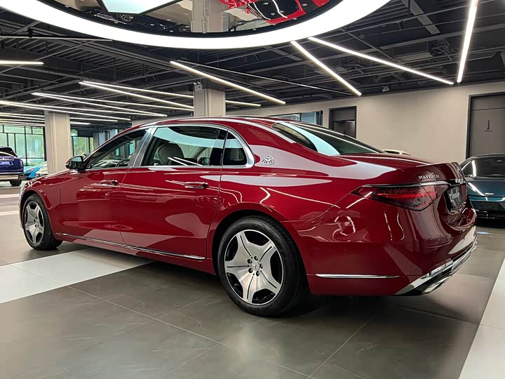 Фото 6 - Mercedes-Benz Maybach S-Class