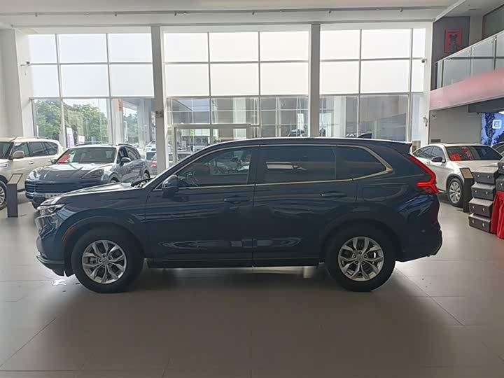 Фото 14 - Honda CR-V