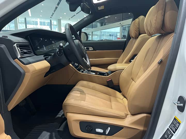 Фото 11 - LiXiang One