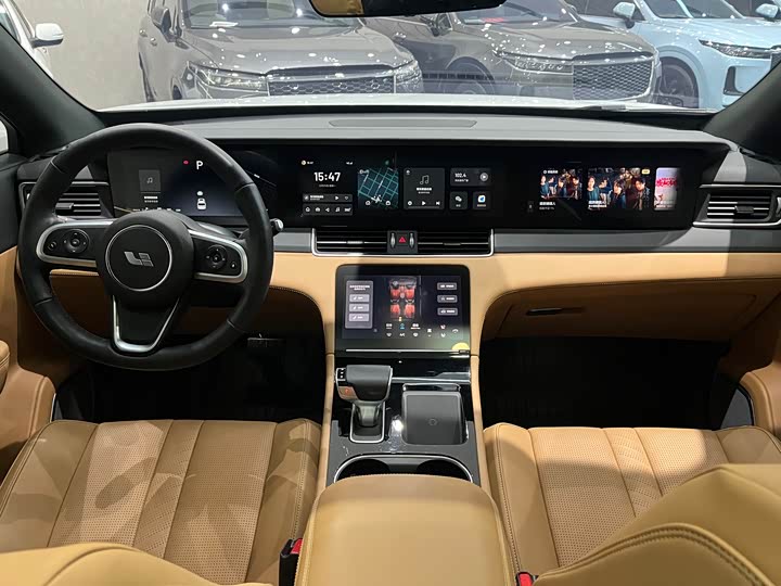 Фото 15 - LiXiang One