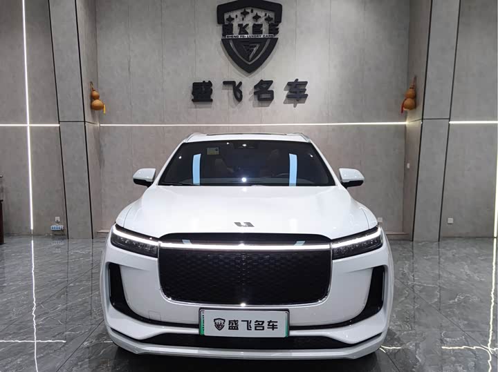 Фото 3 - LiXiang One