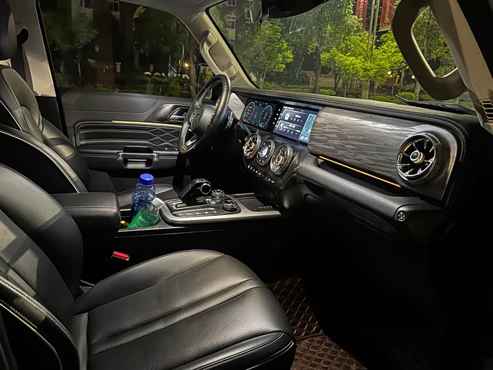 Фото 5 - Tank 300