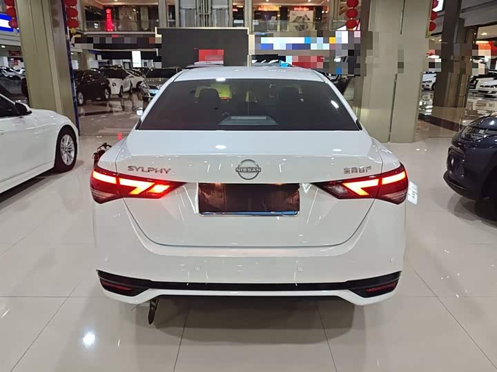 Фото 6 - Nissan Sylphy
