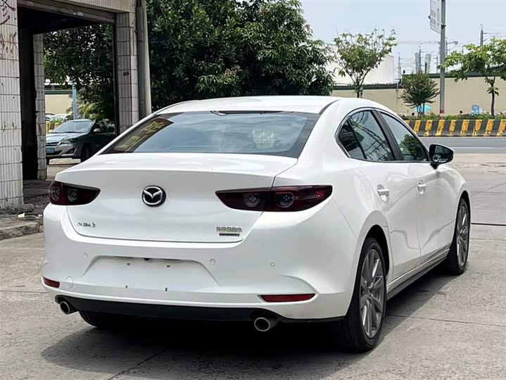 Фото 14 - Mazda 3 (Axela)