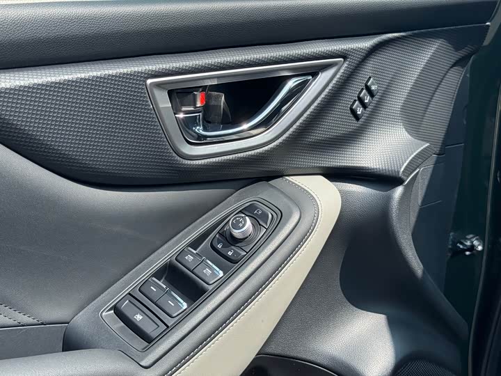 Фото 12 - Subaru Forester