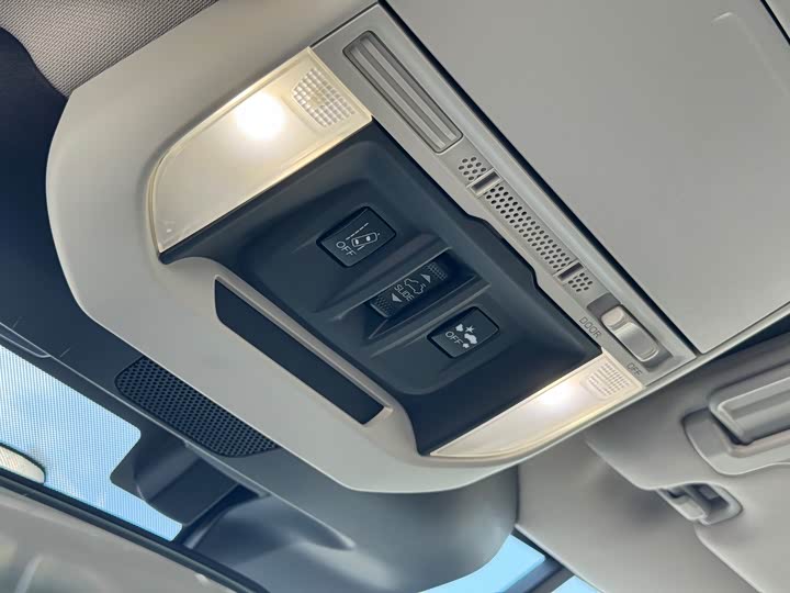 Фото 19 - Subaru Forester