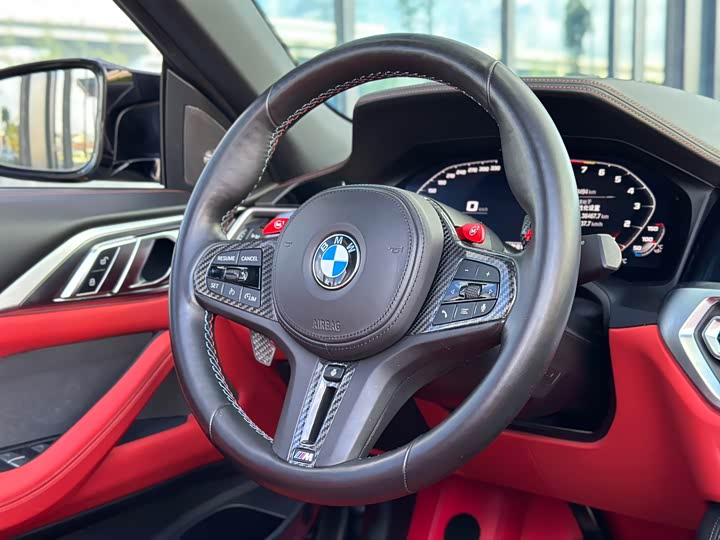 Фото 14 - BMW M4