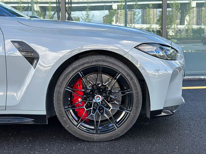 Фото 18 - BMW M4