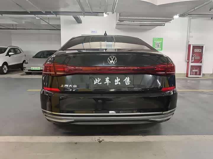 Фото 5 - Volkswagen Passat