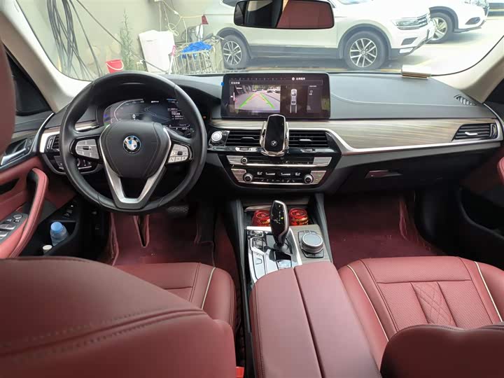 Фото 10 - BMW 5 Series Hybrid