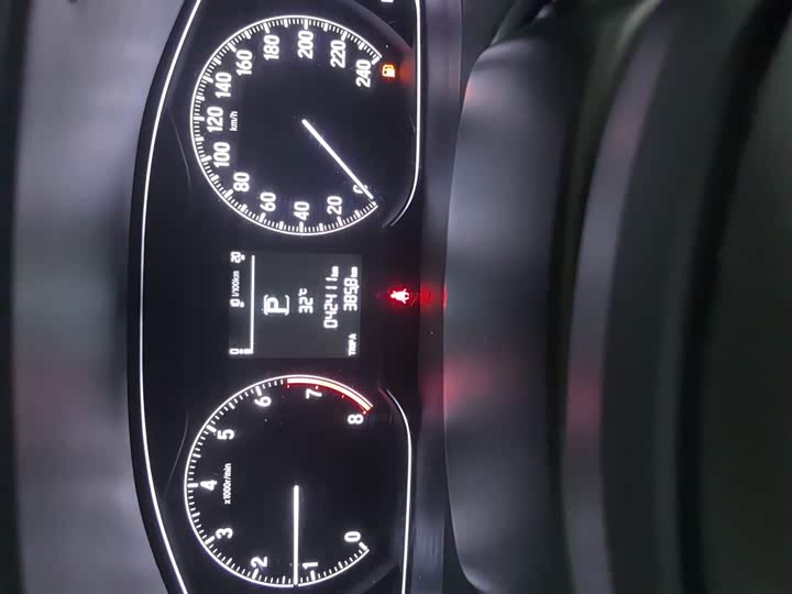 Фото 5 - Honda Inspire