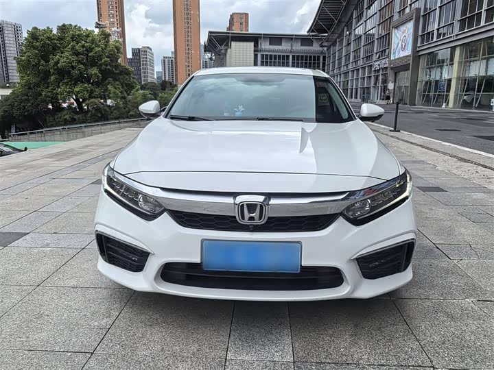 Фото 6 - Honda Inspire