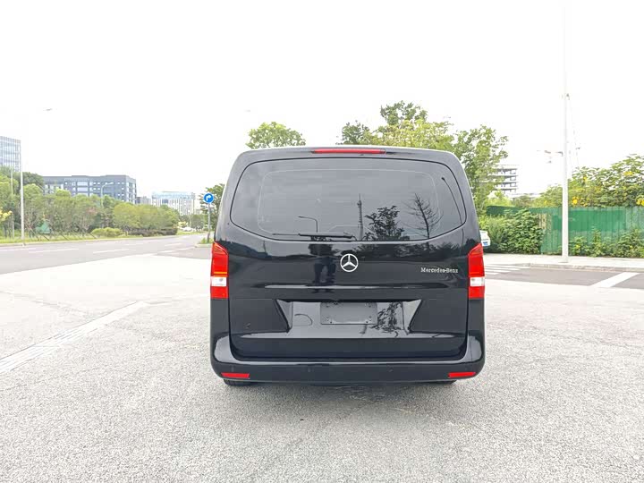 Фото 13 - Mercedes-Benz Vito