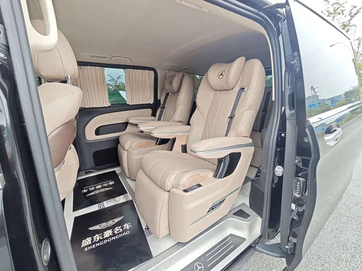 Фото 6 - Mercedes-Benz Vito