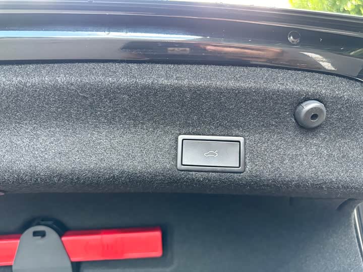 Фото 19 - Volkswagen Magotan