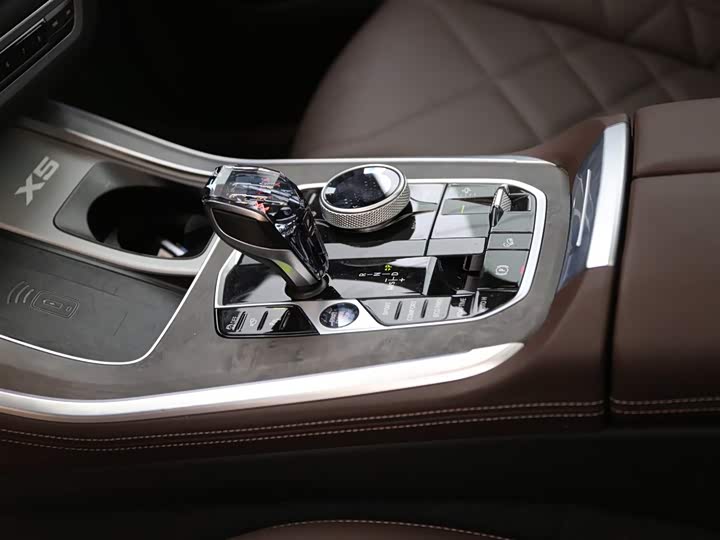 Фото 11 - BMW X5