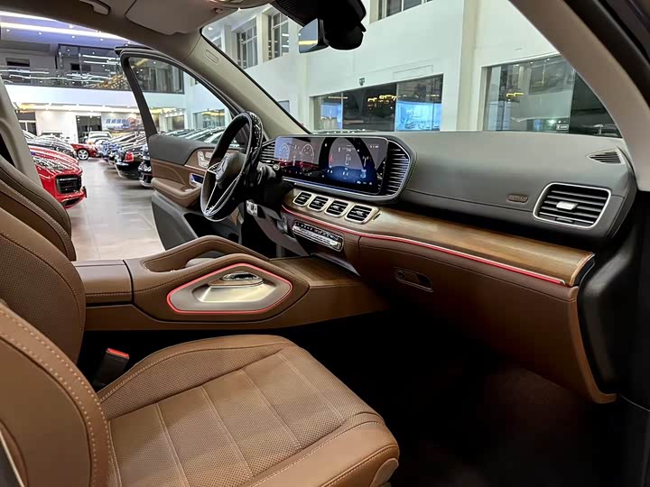 Фото 8 - Mercedes-Benz GLS-Class