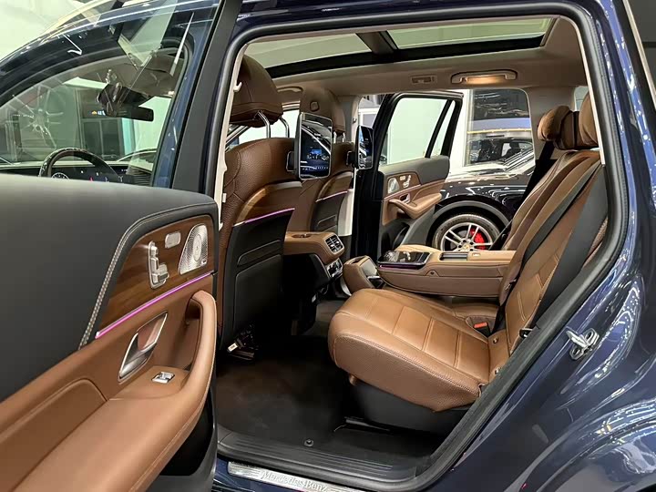 Фото 9 - Mercedes-Benz GLS-Class