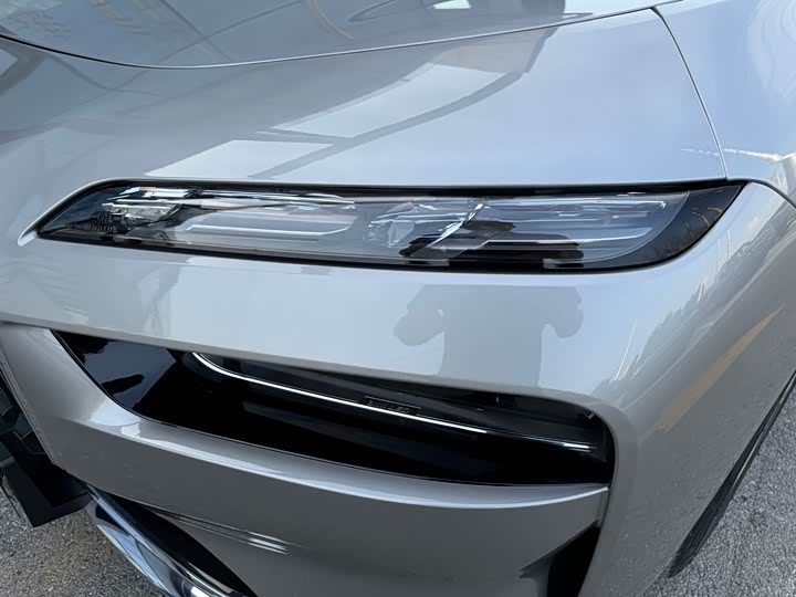 Фото 31 - BMW i7