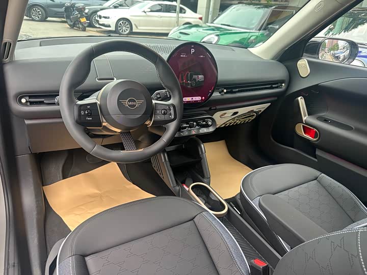 Фото 13 - Mini Aceman