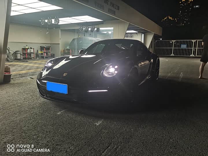 Фото 1 - Porsche 911