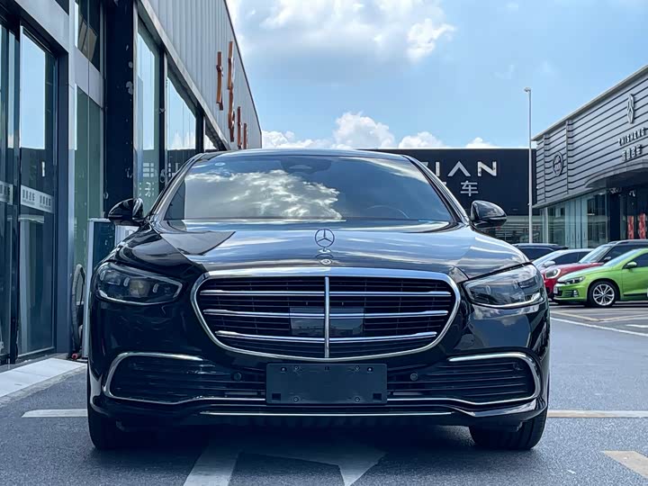 Фото 1 - Mercedes-Benz S-Class